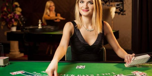 Chia Sẻ Cách Chơi Xì Dách Ku bet Luôn Thắng Từ Các Cao Thủ Kubet88